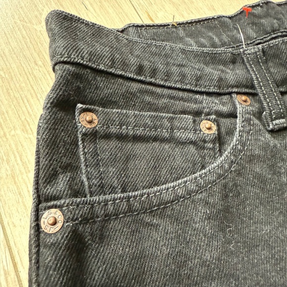 Vintage Levi's 512 High Rise Slim Fit Tapered Black Jeans Size 30 - Picture 10 of 14